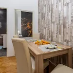 Amazing In With Wifi Daire Rijeka