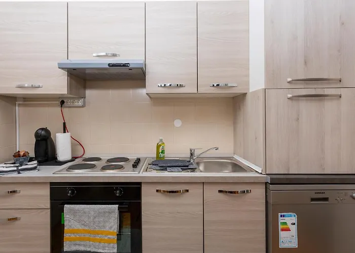 1 Bedroom Beautiful In