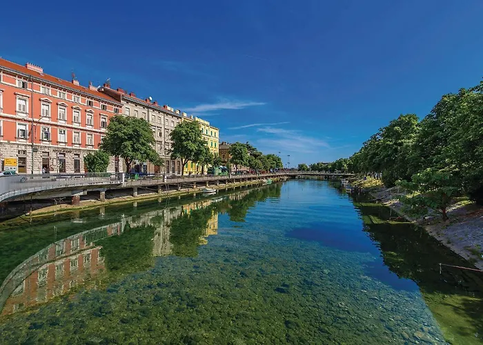 Appartement 1 Bedroom Beautiful In Rijeka